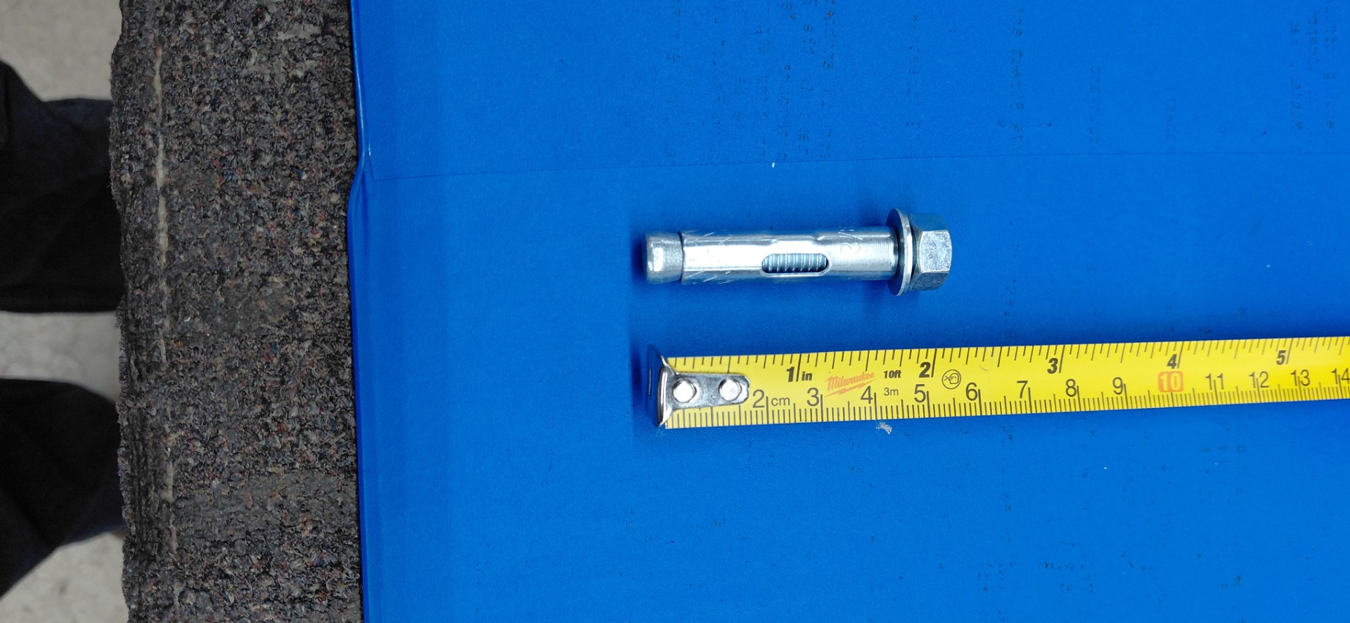 ANCHOR NOBS 3/8" X 2 1/8" 