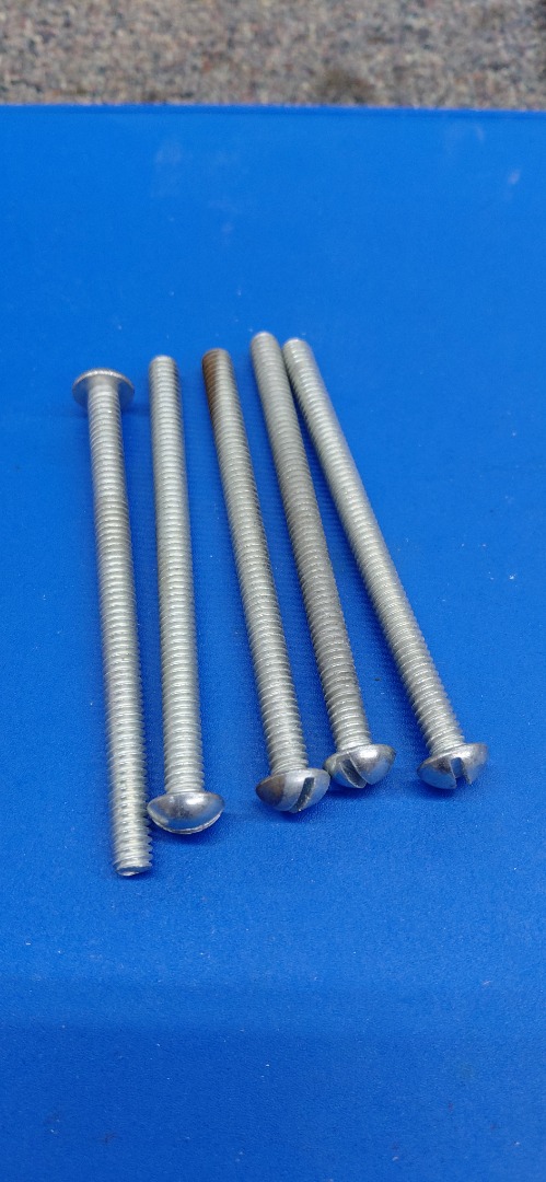 1/4" X 3 1/2" STOVE BOLTS ROUNDVHEAD