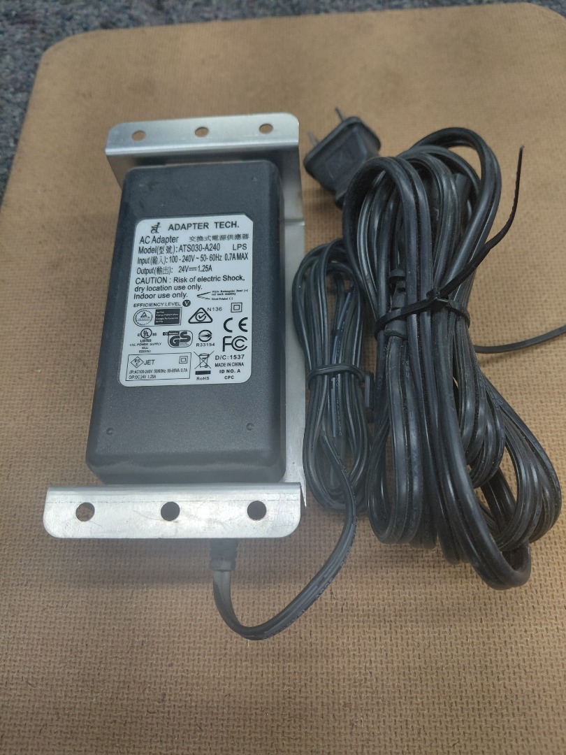 AC ADAPTER MODEL: ATS030-A240