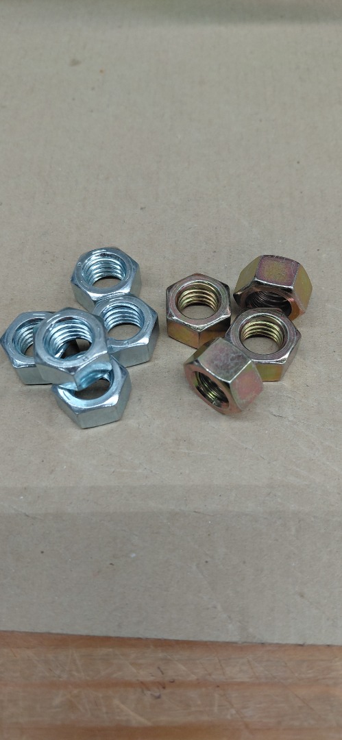 1/2" HEX NUTS 2.0 THREAD PITCH.