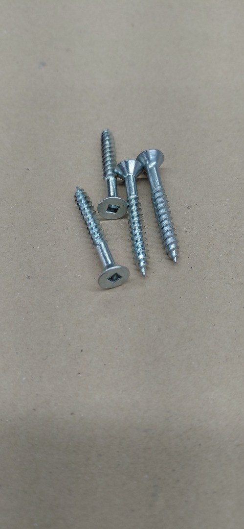 #8-1 1/2" WOOD FLAT-HEAD ROBERTSON SCREWS 