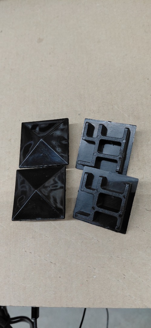 SQUARE BLACK PLASTIC CAPS 1 1/8" X 1/8"