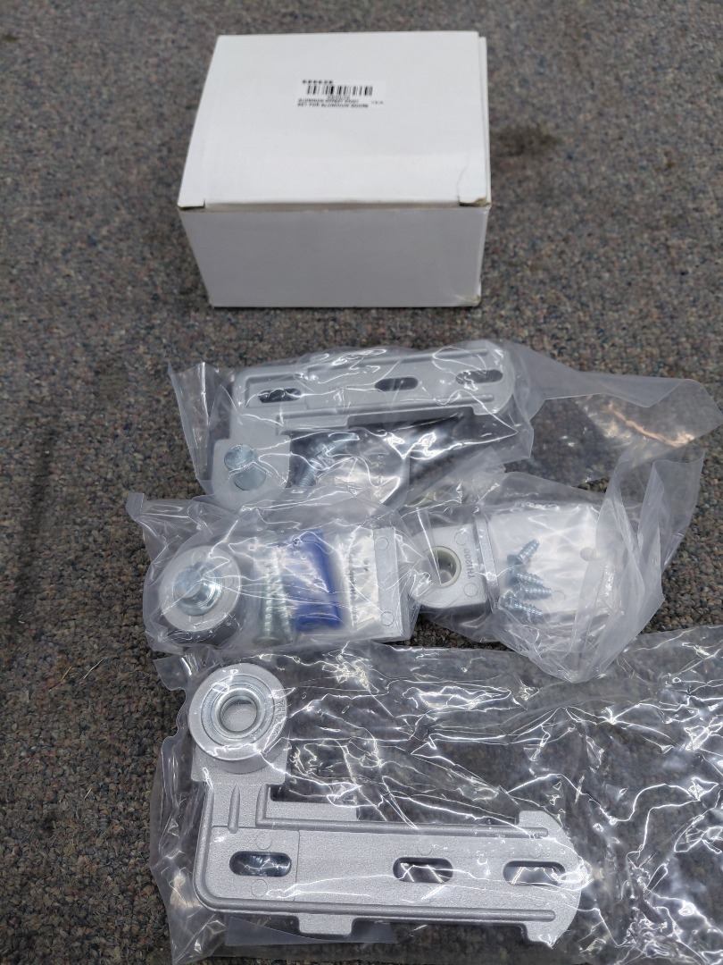 Commercial offset pivot 