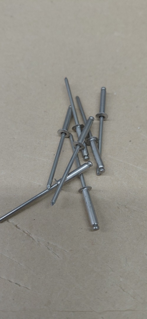 ALUMINUM STEEL POP RIVETS #5- 5/8"