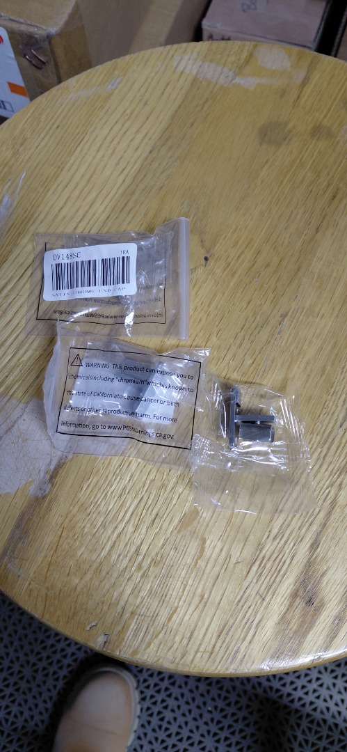 CRL SATIN CHROME CAP DV148SC FOR ALUMINUM D