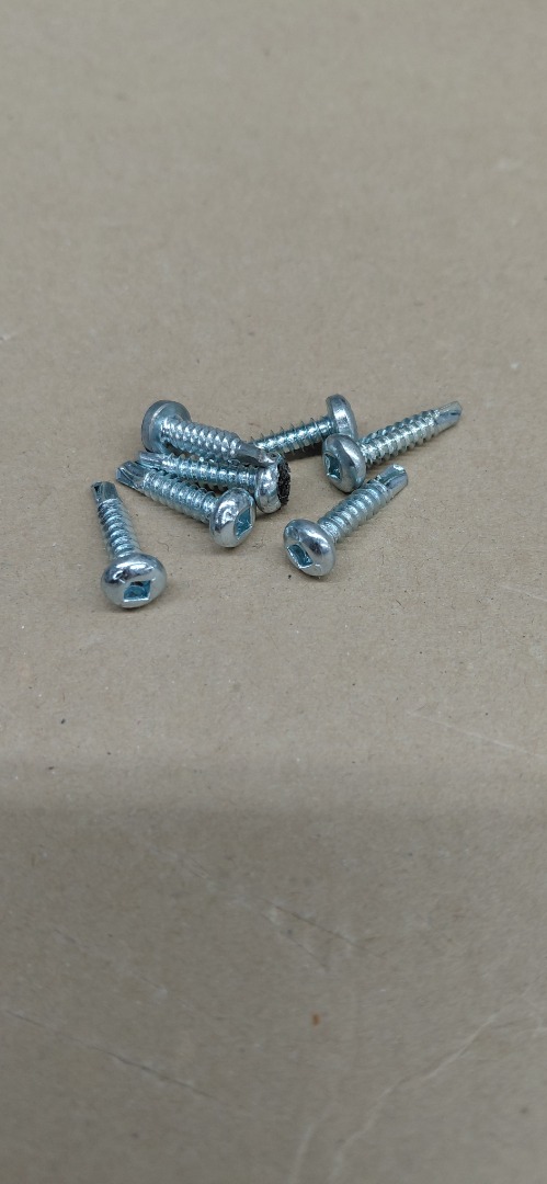 #8-3/4" ROUND HEAD METAL SELF TAPPING SCREWS 