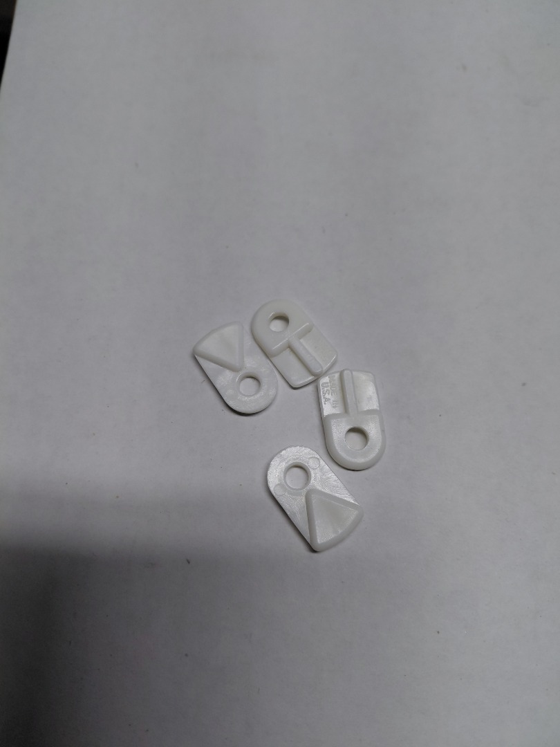 FLUSH HYLON CLIP WHITE 