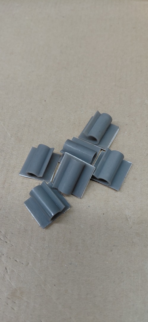 TY-RAP CABLE CLIP 0.25 in SLOT W 0.75 in W, PVC, GREY. 