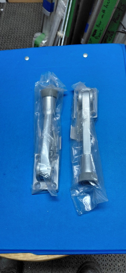 DOOR ROOM 5" DROP SRING LOADED