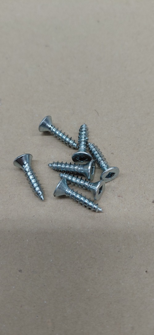 #6-1/2" WOOD FLAT-HEAD ROBERTSON SCREWS 