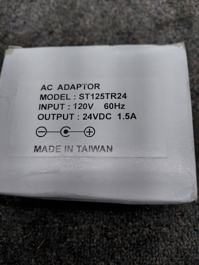 AC ADAPTOR. MODEL : ST125TR24