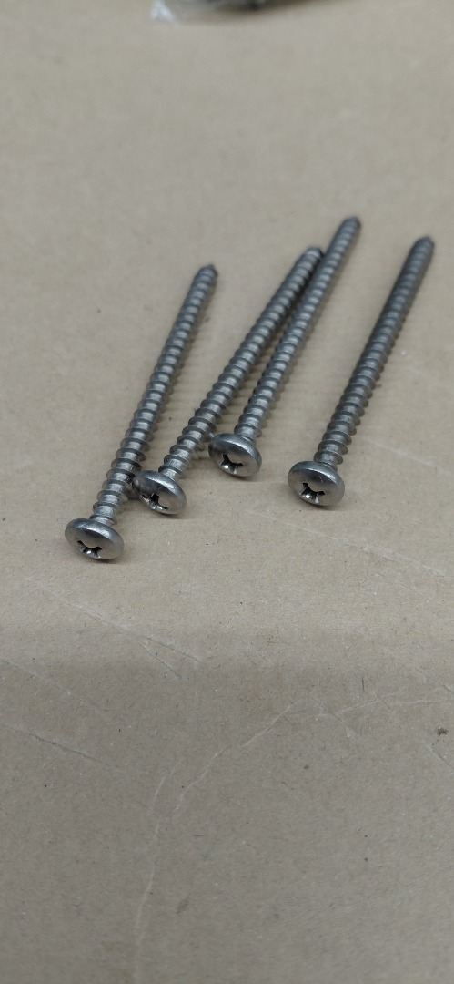 #10- 2 1/2" PAN HEAD PHILLIPS WOOD SCREWS 