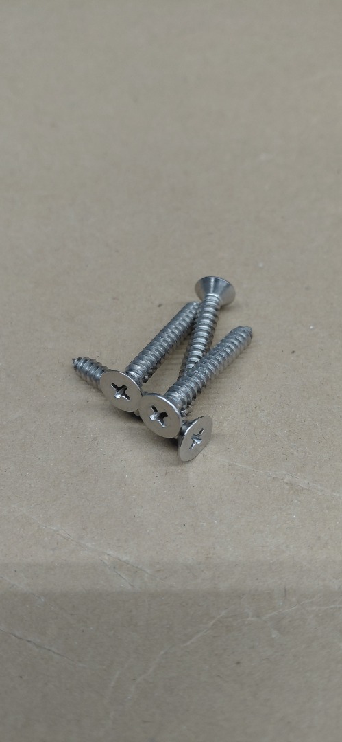 #10- 1 1/2" FLAT HEAD COUNTERSUNK PHILLIPS HEAD 