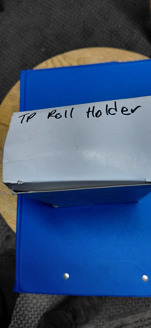 TOILET PAPER DISPENSOR