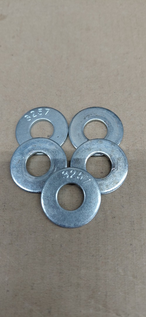 FLAT WASHER 1/2"INSIDE- 1" OUTSIDE.