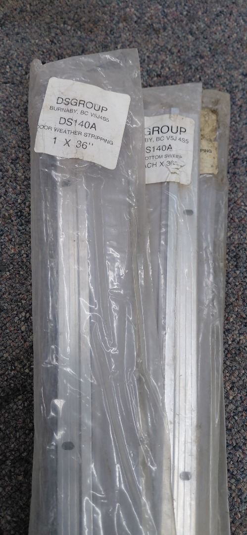 DSGROUP DOOR WEATHER STRIPPING DS140A 36"