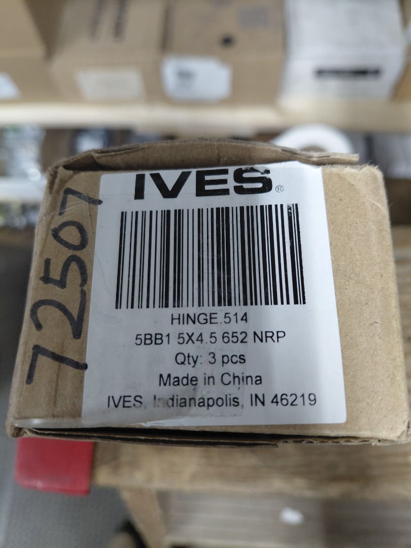 IVES HINGE. 514