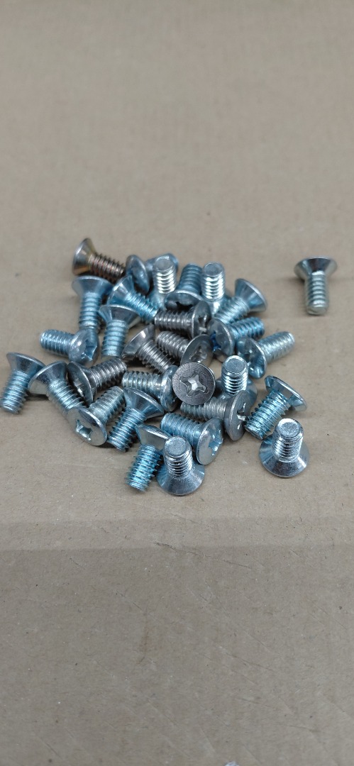 #12- 1/2" PHILLIPS COUNTERSUNK SOCKET HEAD 