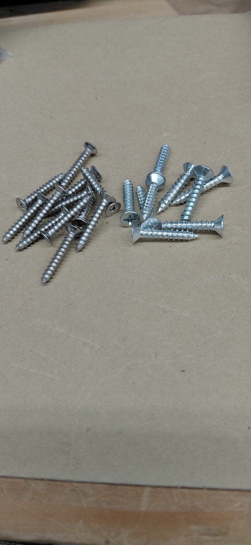 #10- 1 1/4" FLAT-HEAD COUNTERSUNK PHILLIPS HEAD. 