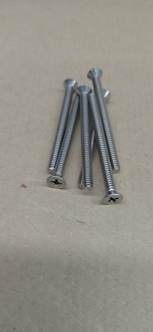 10-24-2 1/2" PHILLIPS MACHINE SCREW 