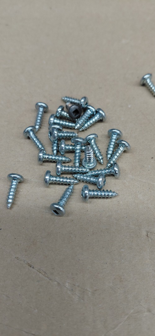 #6-1/2" ROBERTSON PAN HEAD ZINC PLATED WOOD SCREWS 