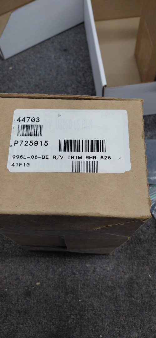 BREAKAWAY TRIM 996L-06BE