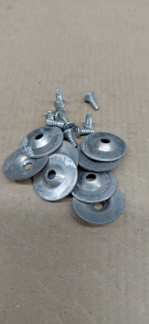 OLD STYLE KAWNEER GLASS STAP DISKS 3/16" INSIDE- 7/8"OUTSIDE.