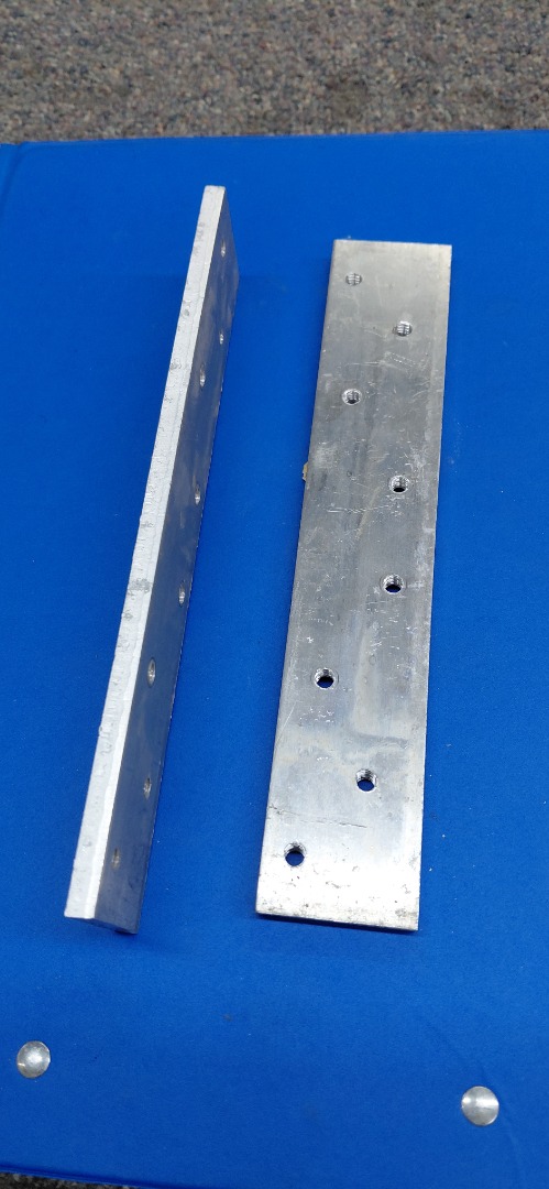 HINGE BACKING PLATE FOR ALUMINUM
