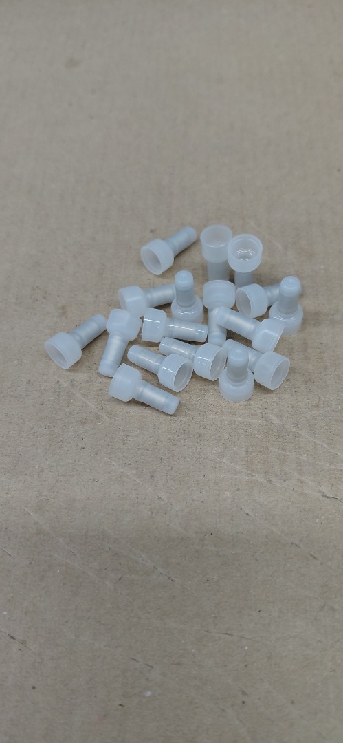 NYLON-INSULATED CLOSED-ENDCHIMP CONNECTOR 22 TO 14 AWG 