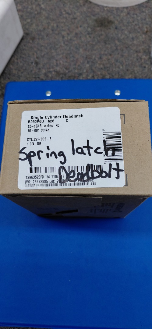 SINGLE CYLINDER DEADLATCH B250P6D 626 C