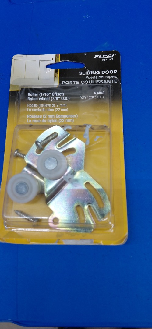 SLIDING DOOR ROLLER(1/16" OFFSET)