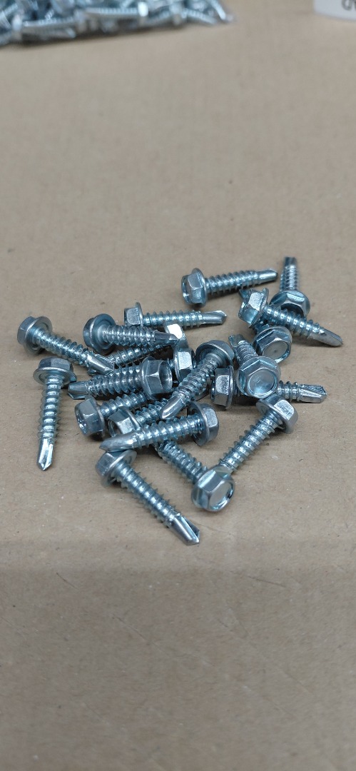 #8- 3/4" WASHER HEAD SELF DRILLING SCREWS 