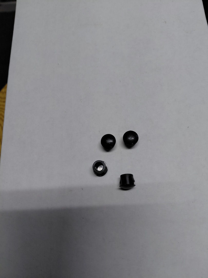 HOLE PLUGS BLACK 5/16" 