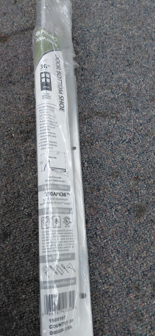 DOOR BOTTOM SHOE 36" 