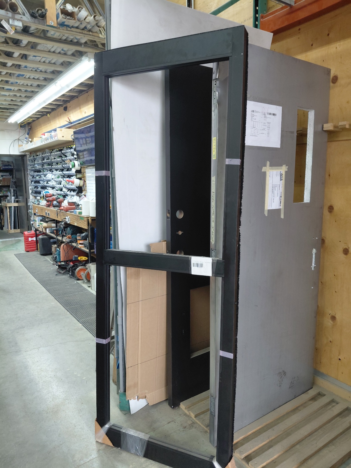 Aluminum door, Dark Bronze 