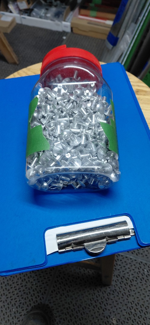 BLIND RIVET DRIVE RIVET